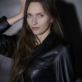 StacyCruz_RivetingDisplay_016146857277cec562