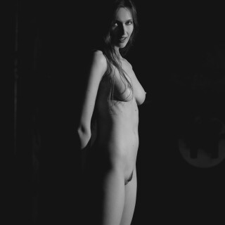 StacyCruz_RivetingDisplay_31f1901980ac081c62