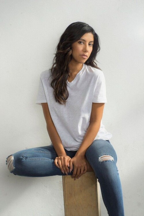 Stephanie Beatriz R0159b3bc587ed569b33