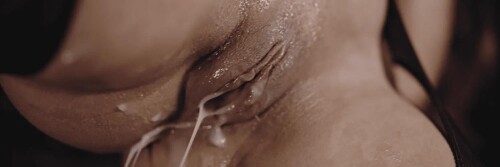 Still025 1500x500f3a67c0cbc302645