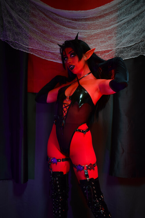 Succubus 4
