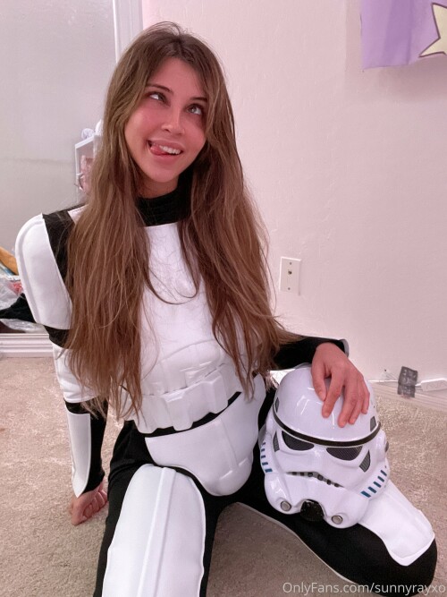 SunnyRayXo OnlyFans 1059