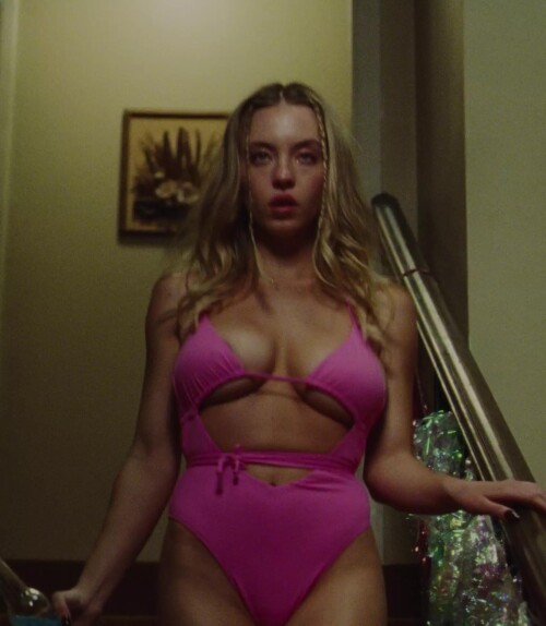 Sydney Sweeney Euphoria S02E04 1dbc0294a2bbbe935