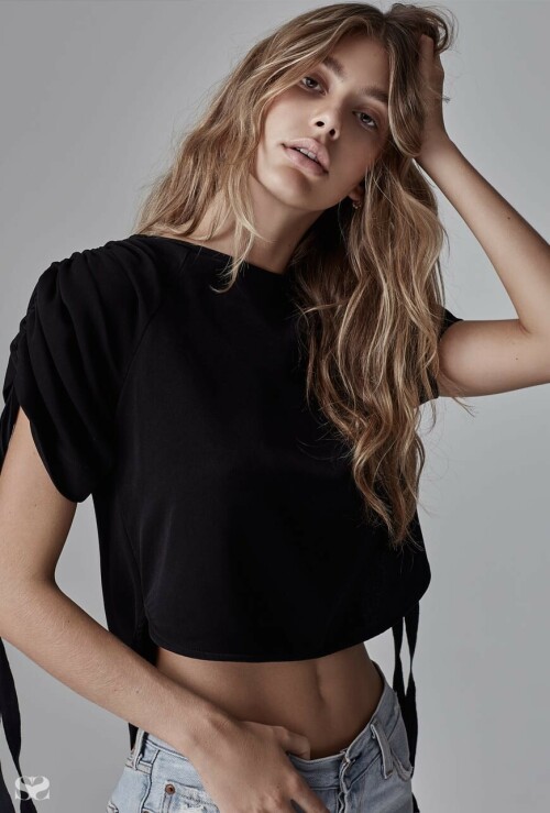 THEFACE01