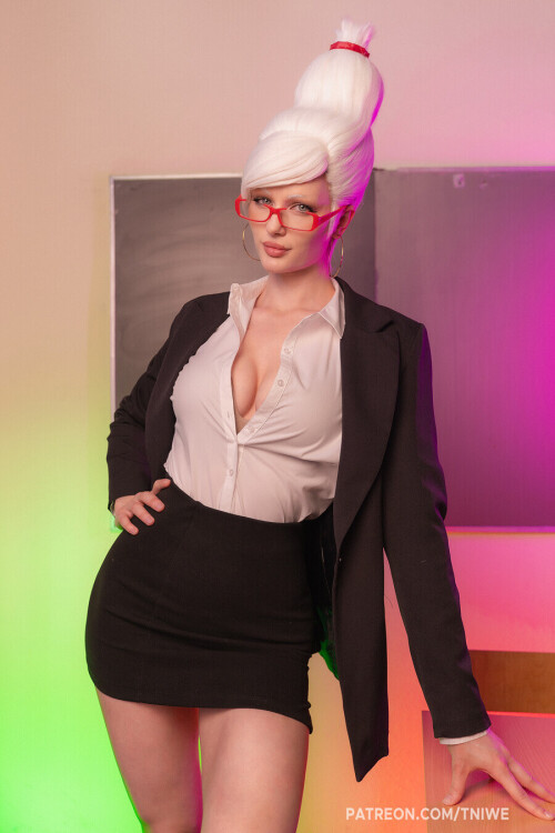 TNI02349 copy1eb56f95d3b7f42e2