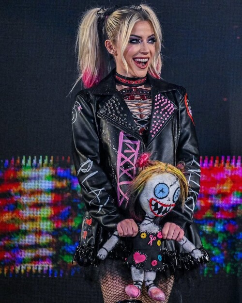 TRUBOOBSMAN 1921317570046566880 0118de89baea3ca1ba