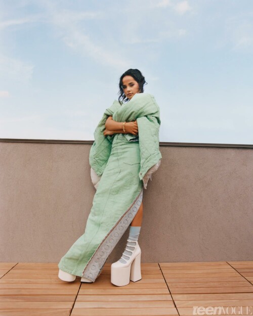 TV BeckyG September Cover 05