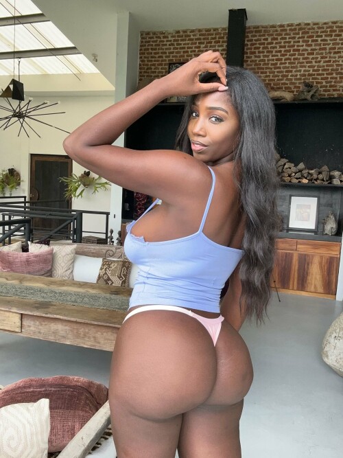 Tank Top and Thong kind of day10847ed2ca9aded0aa