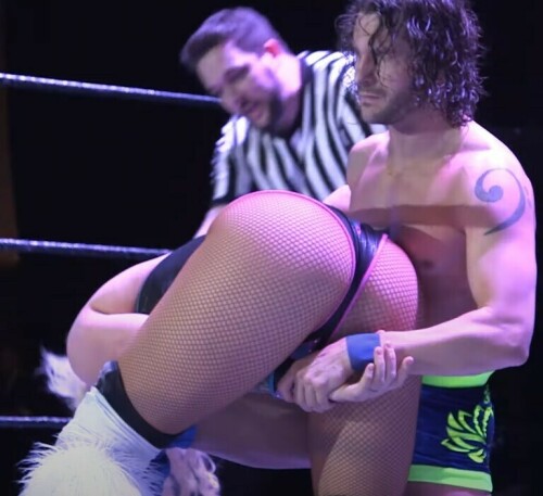 Taya ass 1