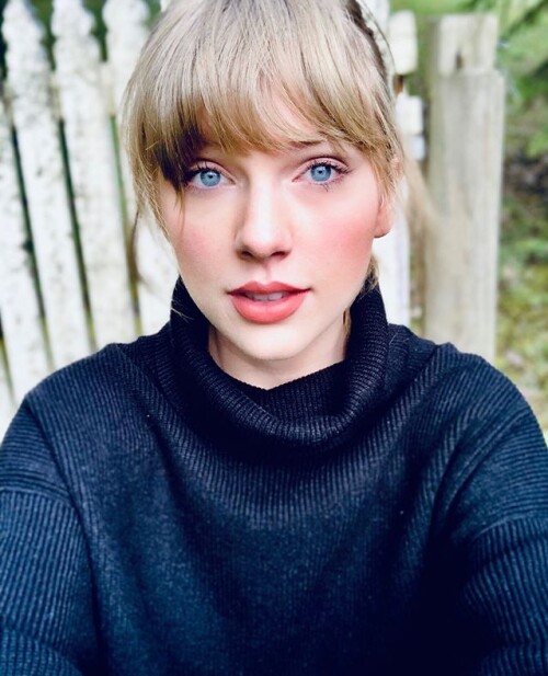 Taylor Swift R014325a5b467b3057c9