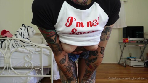 Taylor white OnlyFans 8 7 22 Moment