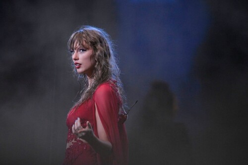 Taylor Swift The Eras Tour in Hamburg 07232024 27 2fa22f4ccd22c54d