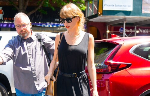Taylor Swift out in New York 05 31 2023 4 711ac98870883e4c