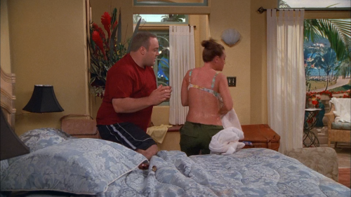 The-King-of-Queens-1998---S05E16---Golden-Moldy-1080p-BluRay-x265-RCVR.mkv-001327.432cb0407c3619c8eb9