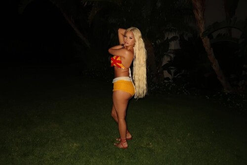 The Night Is Young 164086803ad0d4e48