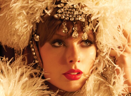 TheCrowdisYourKing CleanBackCover e1758736848210ea06eb6731a03437