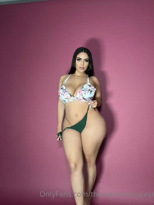 TheRealRebeccaJ Images 3008f978c4e34de1424