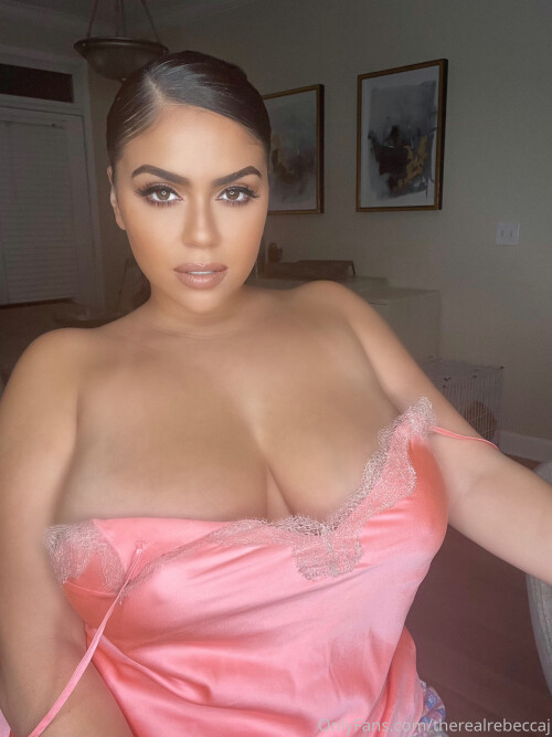TheRealRebeccaJ Images 306aae5c015c2f27dd8