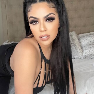 TheRealRebeccaJ-Images-362bd7c84d4290693a2