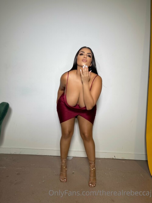 TheRealRebeccaJ Images 3708e3e60b6a693ee55