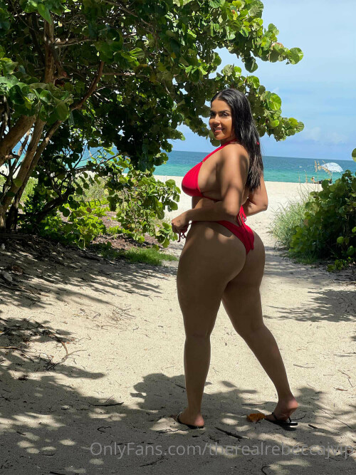 TheRealRebeccaJ Images 445dd6d9a8e62219fd7