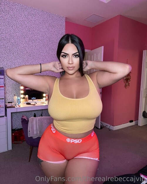 TheRealRebeccaJ Images 483b2e63b0bb8fe5d68