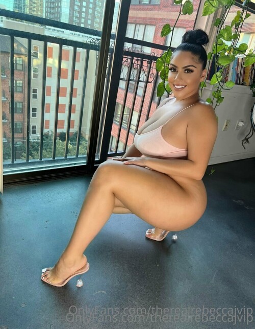 TheRealRebeccaJ Images 511c622b994ac082dcd