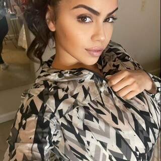 TheRealRebeccaJ-Images-726de0e61a8b3e8ae8d