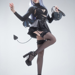 Thea-6222e4aef978c2818