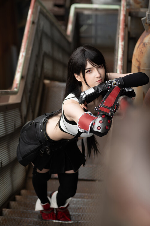 Tifa 12a4952839ee3ae674