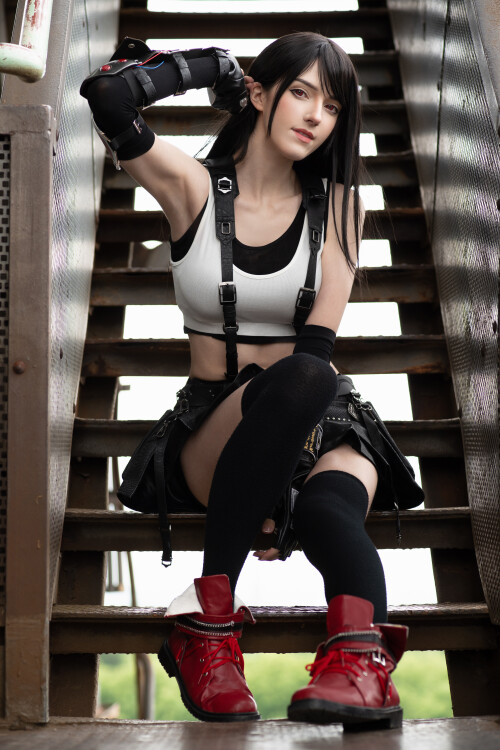 Tifa 151a1e80dca82ac75f