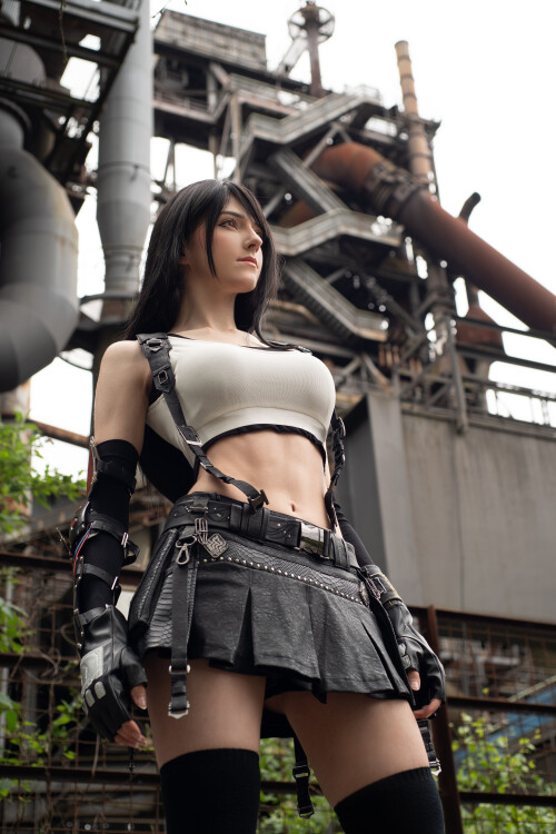 Tifa 19ff2422f4fdf4e06f