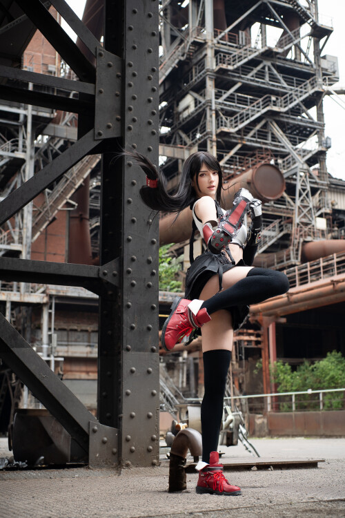 Tifa 22133459929c17df8