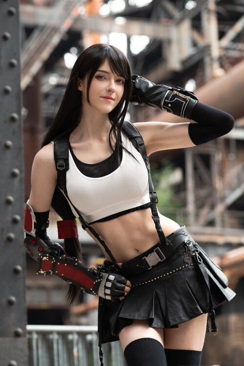 Tifa 37f572087078a4d1f