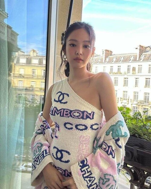 Todays look for chanelofficial JPG 1