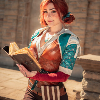 Triss-8643ded71fa26ad47