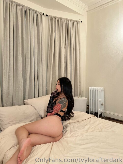 TvylorAfterDark image 034f3a76c21043a19b1