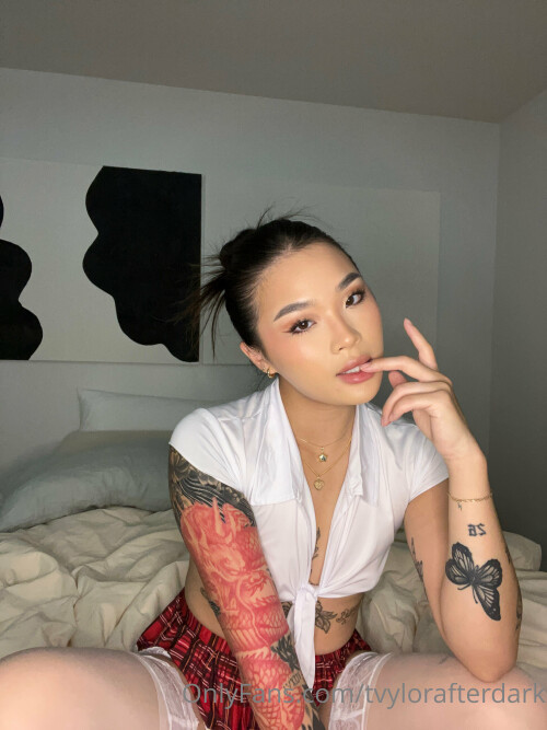 TvylorAfterDark image 056d35ab51c6e30012d