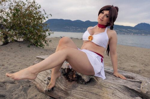 Tylee 12 of 20b4d3f10d87f74819