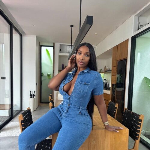 U couldnt take my spot if I gave it to u fashionnovacurve cutie denim jumpsuit21e6f90ecc936c10