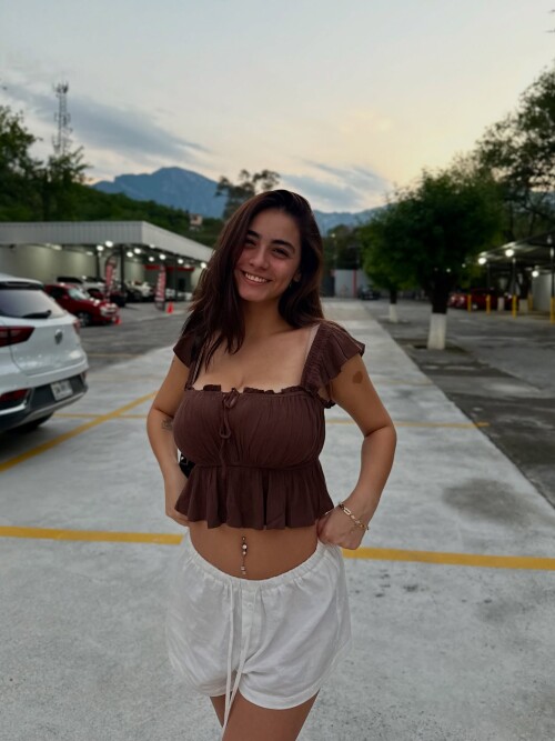 UD_sandrasancc_3650779476233567314_1905121492_6_8_20256b8992ba47f482b4