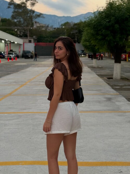 UD_sandrasancc_3650779476242031994_1905121492_6_8_20250664f949adae6c0e