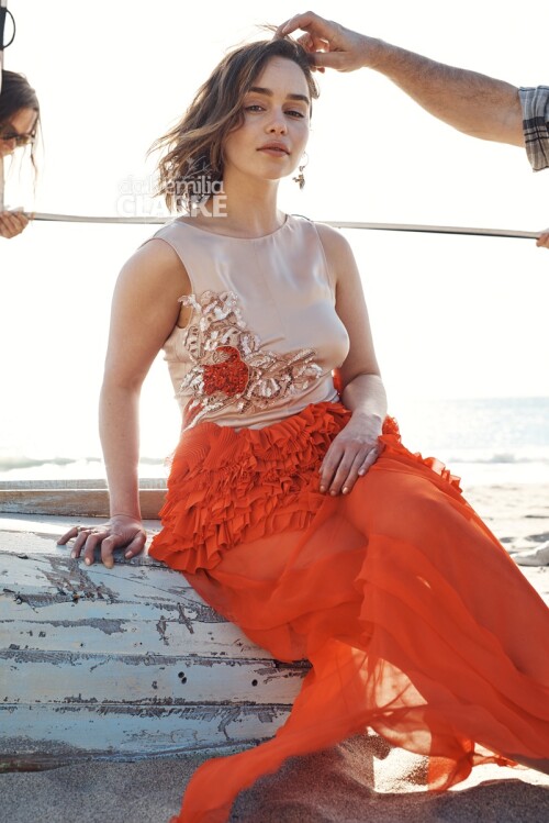 UUrzvs6aeVw5790102cf1fa2504