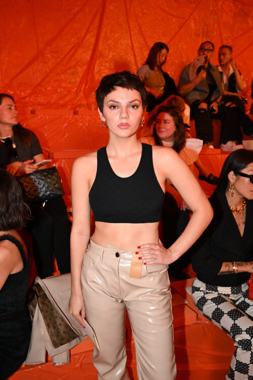 Unknown0b564e59c336f37f