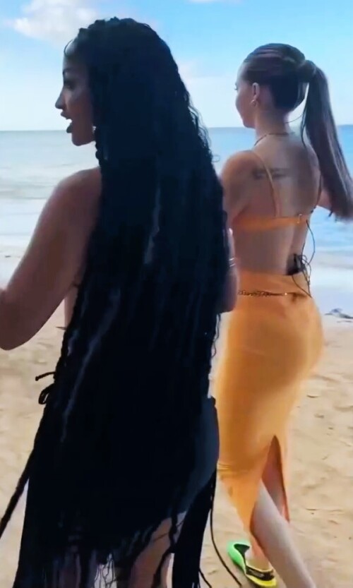 Untitled 1.mp4 snapshot 00.12.1497ec289ead0c0735d