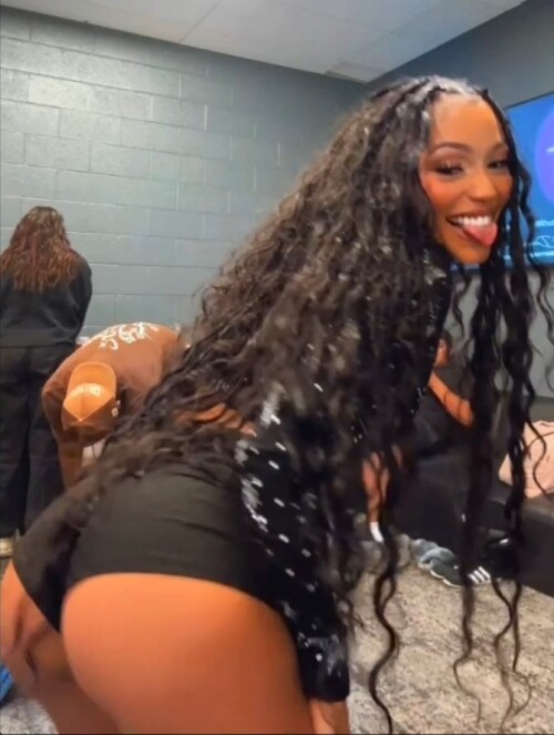 Untitled 12 3.mp4 snapshot 03.06.717a6ccbe42e19caad5