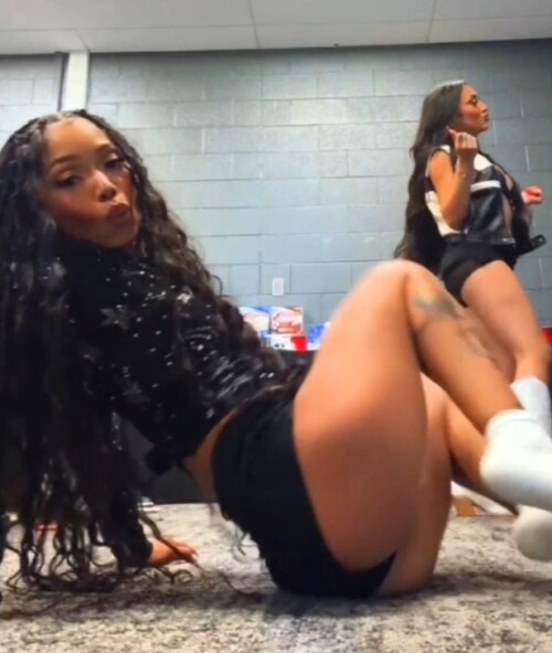 Untitled 12 3.mp4 snapshot 06.49.4765df45624a484f049