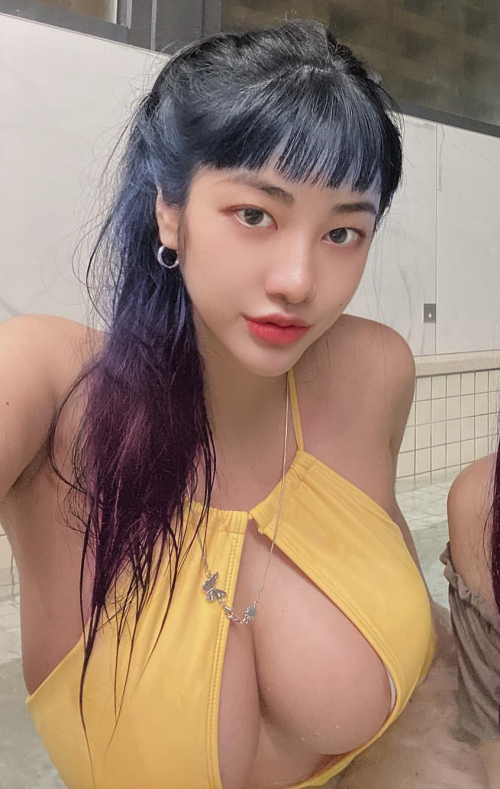 Untitled-34f0dc7c4c866fc5fb