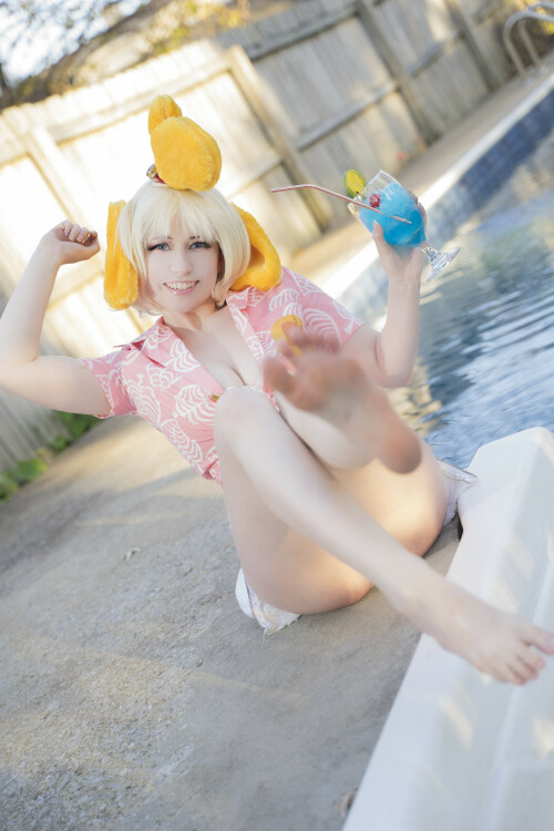 Usatame Isabelle 56f116904937457dd4