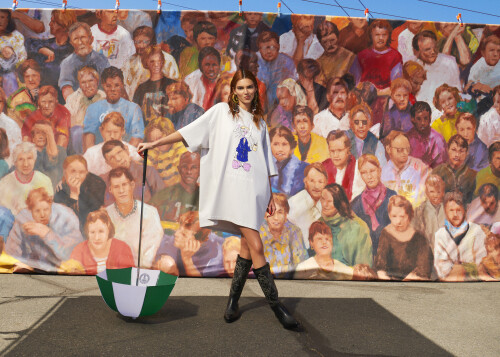 VH POP KENDALL 092022 6